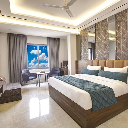Hotel Hsp Plaza New Delhi Ngoại thất bức ảnh