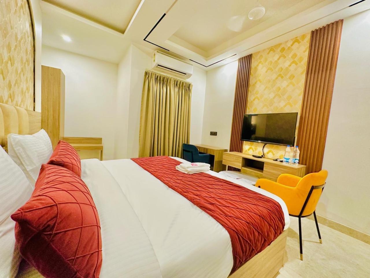 Hotel Hsp Plaza New Delhi Ngoại thất bức ảnh